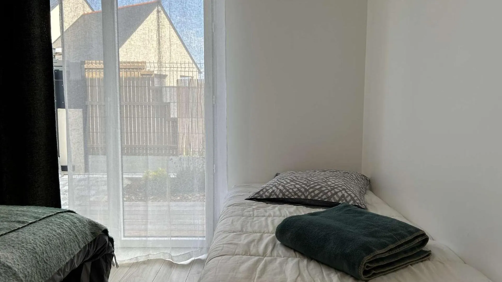 669 - Maison 4 Personnes En Centre Bourg D'Erquy